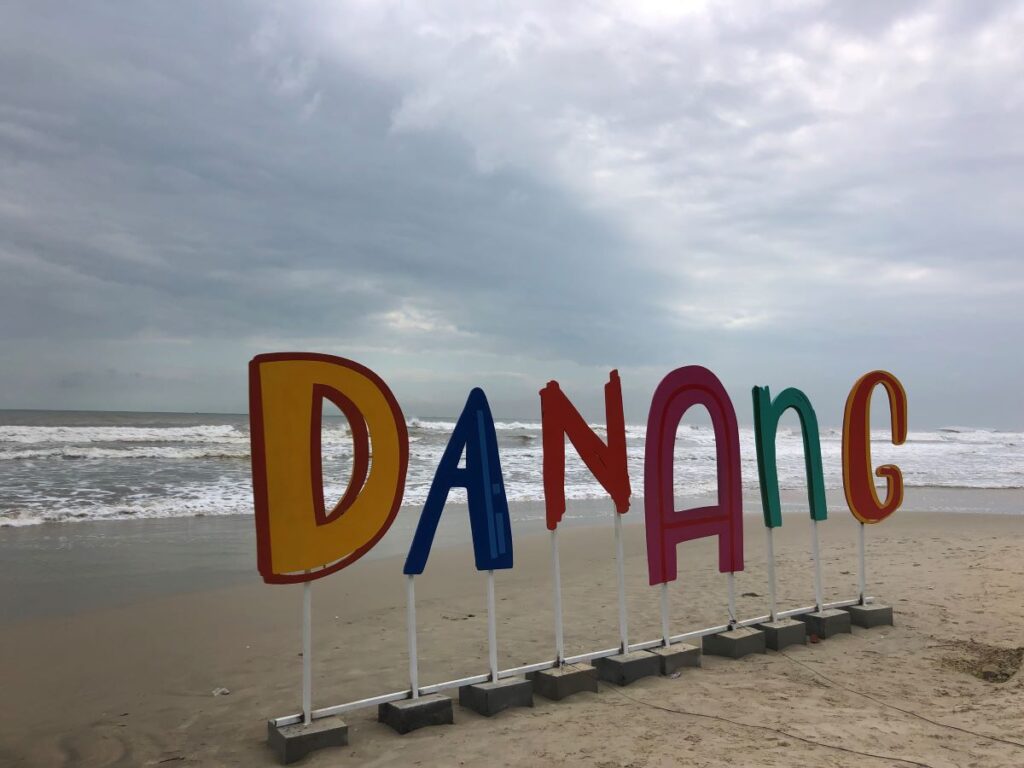 Big & Beautiful Da Nang Beach
