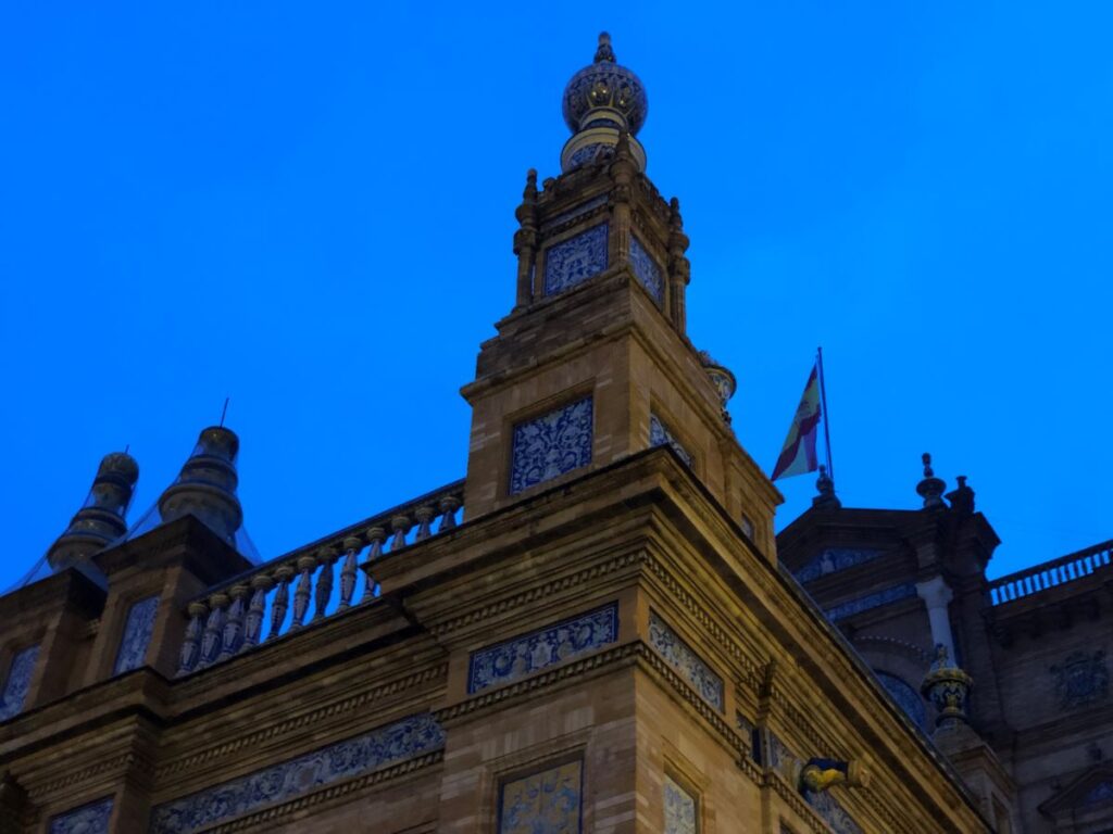 The Beautiful Plaza de Espana at Dawn
