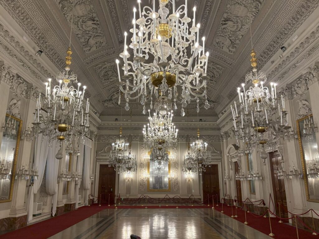 What to See in the Beautiful Palazzo Pitti Palace
