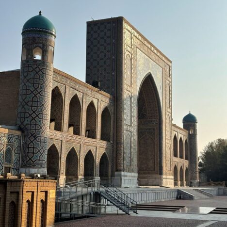 Don’t Miss the Beautiful & Busy Siyob Bazaar in Samarkand