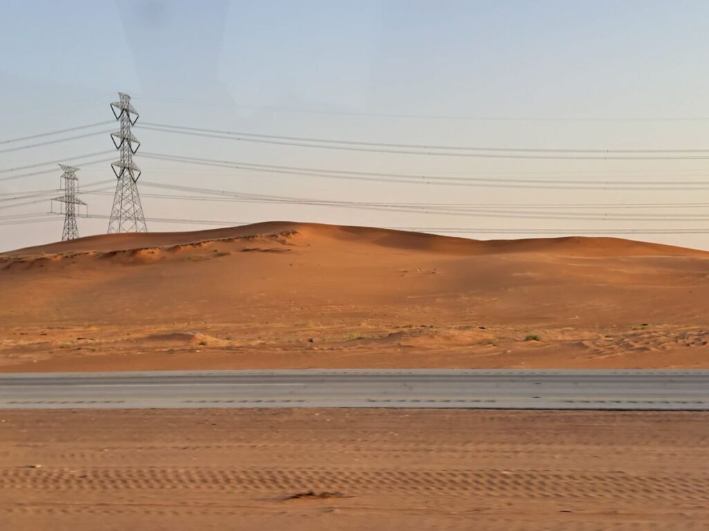 Crossing Doha to Riyadh by Land During the War