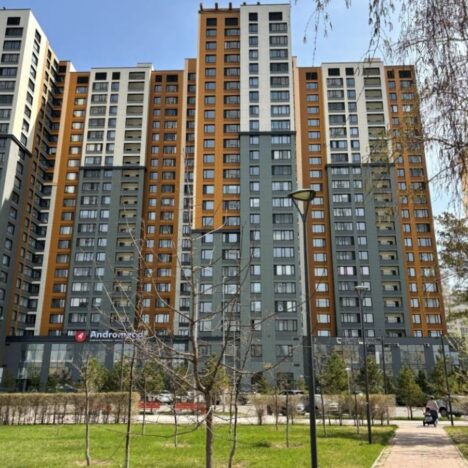 Beautiful Baiterek & Nurzhol Blvd in Astana Kazakhstan